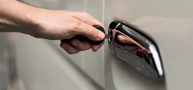 Why Choose Our Auto Locksmith Team in Elmhurst, IL?