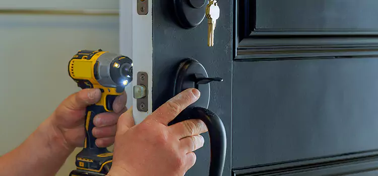 Commercial Door Lock Installation Elmhurst